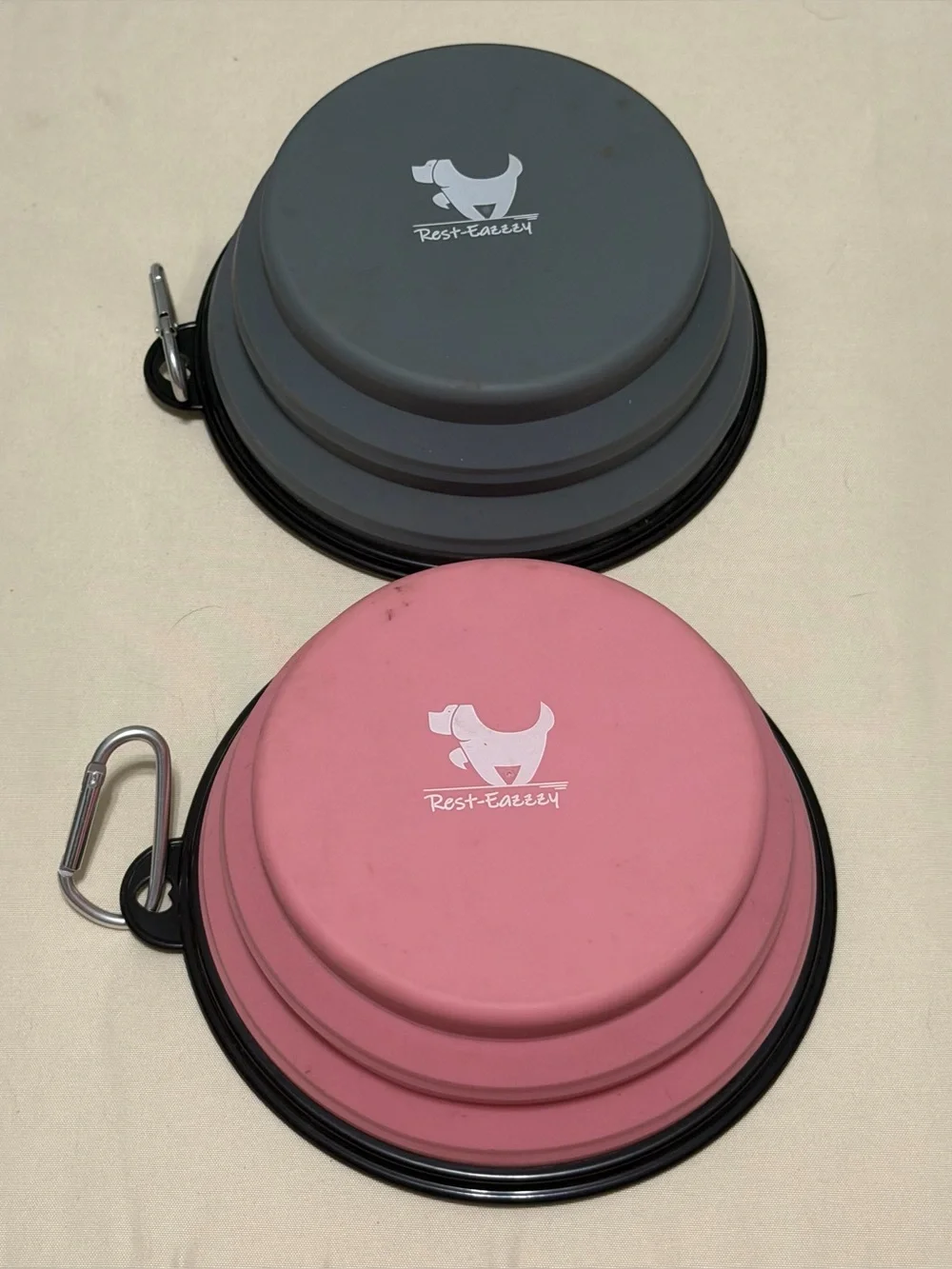 Collapsible Silicone Dog Travel Bowls in Pink & Grey with Pink Floral Dog Leash